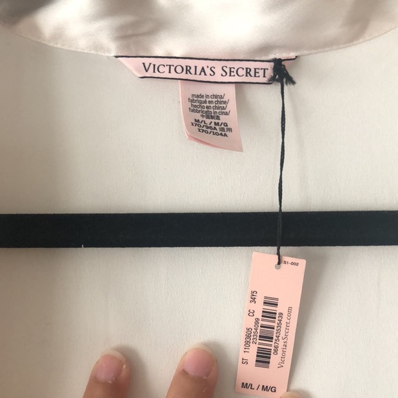 Victoria Secret intimate lingerie kimono robe - Picture 3 of 5